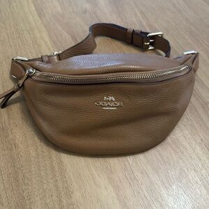 Coach sling bag cross body